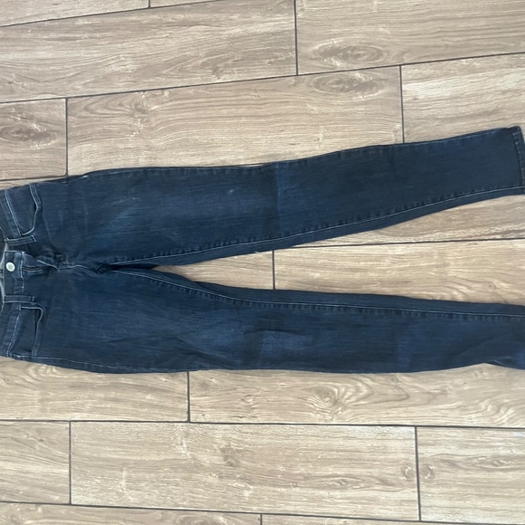 J BRAND BLUE JEANS - Picture 5 of 5